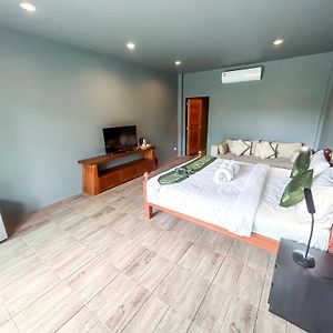 Samui Fishing Club And Resort